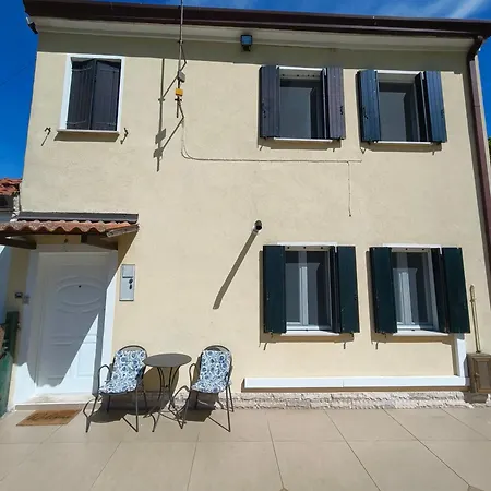 Holiday home Casa Delle Libellule Mazzorno